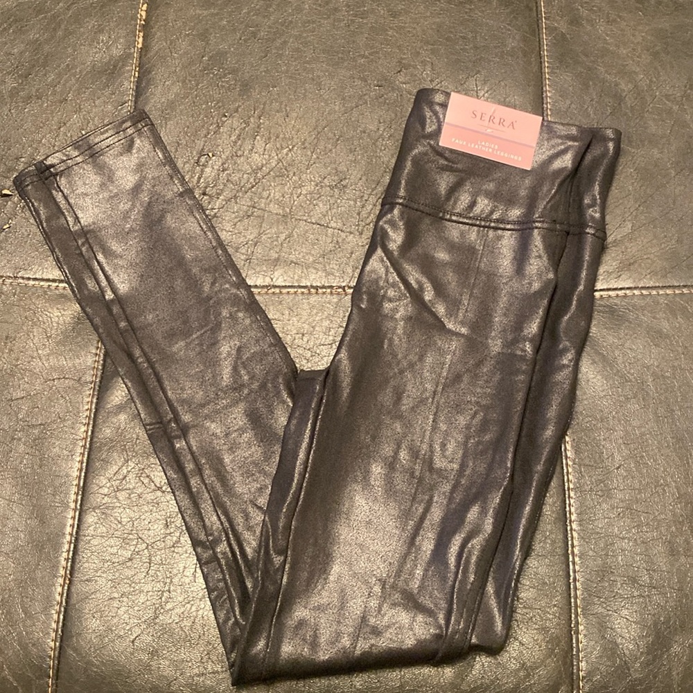 Faux leather leggings NWT small